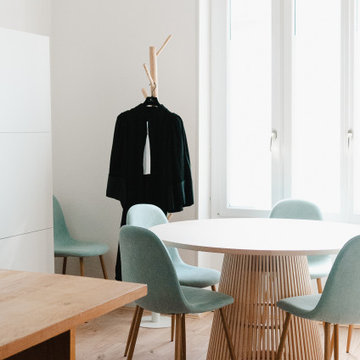 Décoration d'un bureau d'avocate dans le Gard