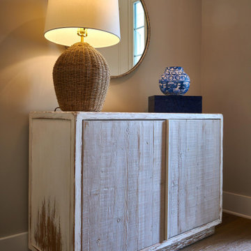 INFORMAL ELEGANCE