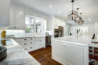 Kitchen - kitchen idea in Jacksonville