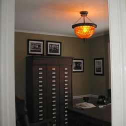 1930's Colonial, New England - Lighting