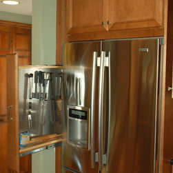 Warm Transitional Kitchen - Storage And Organization