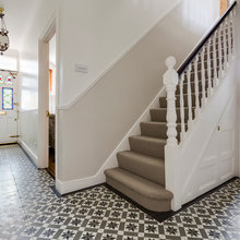 Entrance & Stairway