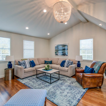 Lighting: Superior Custom Homes & Remodeling