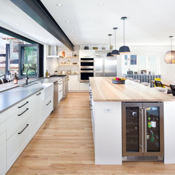 Open Airy Kitchen