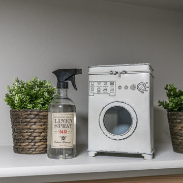 Columbia 2530 I Rustic Bronze 2 (2020 Festival Of Homes)