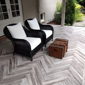 Outdoor tile