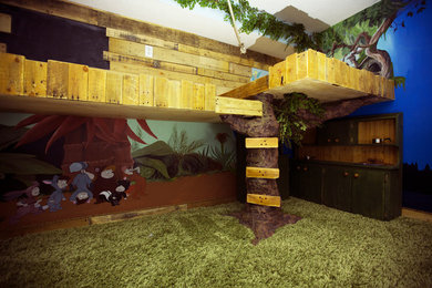 Example of an eclectic home design design in Salt Lake City