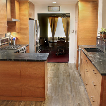 Wood Grain & Soap Stone