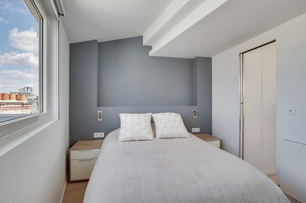Contemporary Bedroom by RM Architecte