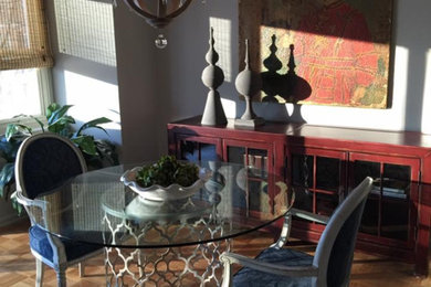 Dining room - transitional dining room idea in Bridgeport
