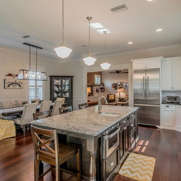 New Suburb Beautiful - South Tampa - Custom Home