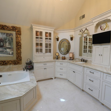 Spacious master bath