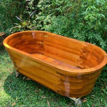 Handmade Brazilian Wooden Indoor Bathtub