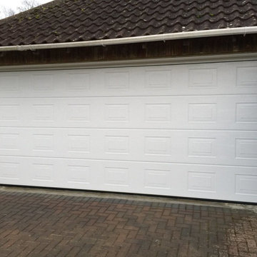 Garage Door Repair Newton Pros | (617) 631-8334