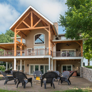 Beautiful lakefront Timber Frame