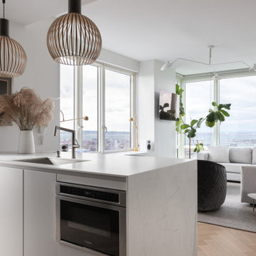 Modern Downtown Brooklyn Tallest Tower - Kitchen & Bar