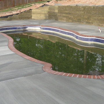 Regular concrete pool deck 0035