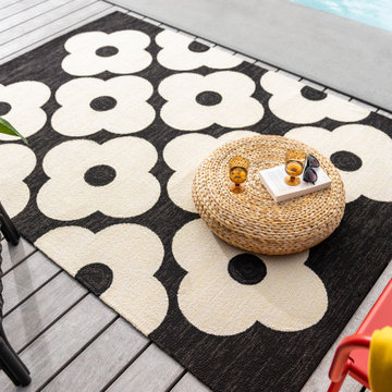 Spot Flower Black Rug