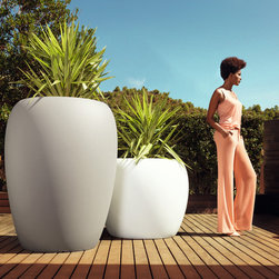 ARD x VONDOM - Garden Statues And Yard Art