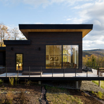 Ridgeline House