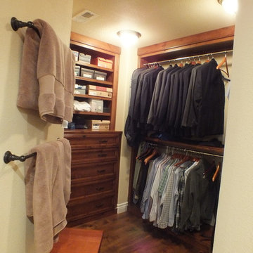 Old California Master Bath
