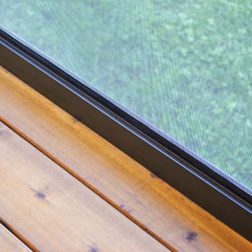 Screens with sleek and modern finish