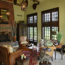 A. 2 sitting areas