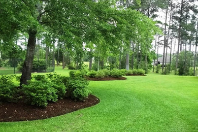 This is an example of a traditional backyard landscaping in New Orleans.