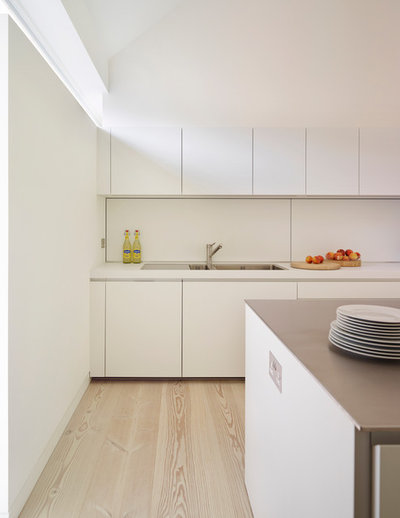 Modern Kitchen by bulthaup by Kitchen Architecture