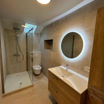 Salle de bain carrelage PIEMME niche/ receveur meuble VILLEROY ET BOCH