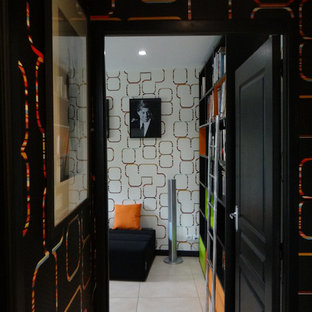 Trendy home theater photo in Nantes