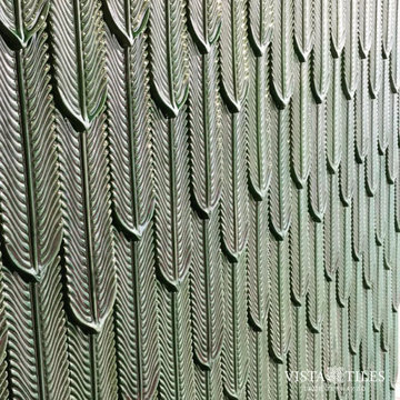 Tall Palm Leaf Ceramic Tile