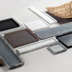 Martha Sturdy square and rectangular resin trays - Home Decor