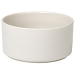 blomus - Pilar Bowl, Set of 4, Moonbeam, Medium - Give your dinner the grand entrance it deserves with the PILAR Bowls. Simple yet beautifully designed, these bowls are a stylish way to serve up soups, pastas and more to your hungry guests. When mealtime is over, these bowls stack easily to be stowed in your cabinet or sideboard.