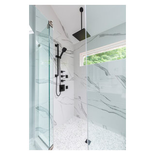 Frameless Shower with Matte Black Plumbing Fixtures - Modern - Bathroom ...