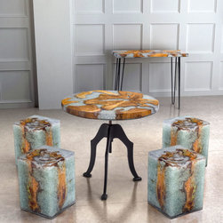FISSURE Round Table - Side Tables And End Tables