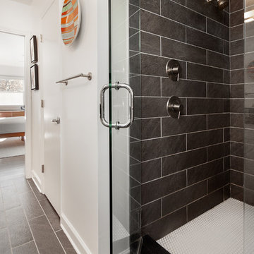 small but sexy master bath