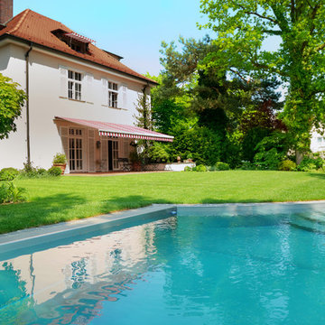 Klassisch Pools