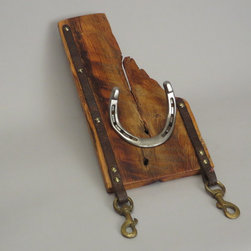 #R15048 Coat Rack Reclaimed Poplar, horseshoes, leather. - Storage And Organization