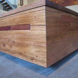 Table - Kalorama Craftmans Challenge! - Products