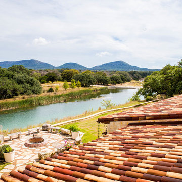 Hacienda on Seco Creek