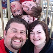 Deanna Leathers's photo