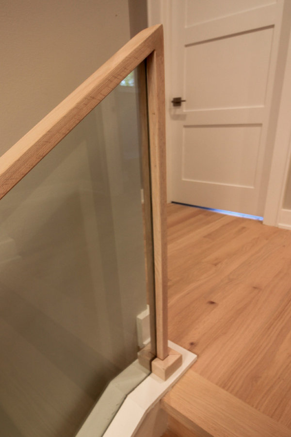 Contemporary Oak Staircase with Frame-less Glass Balustrade, Arlington, VA 22201