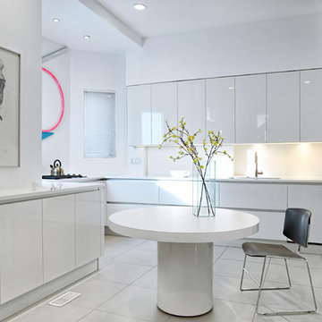 White Glossy Kitchen