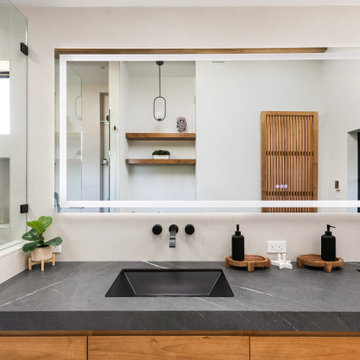 Modern spa - Master suite addition in Woodland Hills