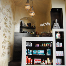 nail salon