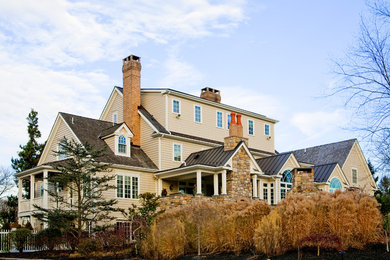 Traditional exterior home idea in Philadelphia