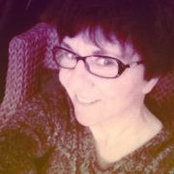 Julie Ovenell-Carters foto