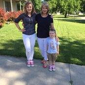 Paula Adams's photo
