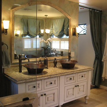Frech Country Romance - Master Bathroom